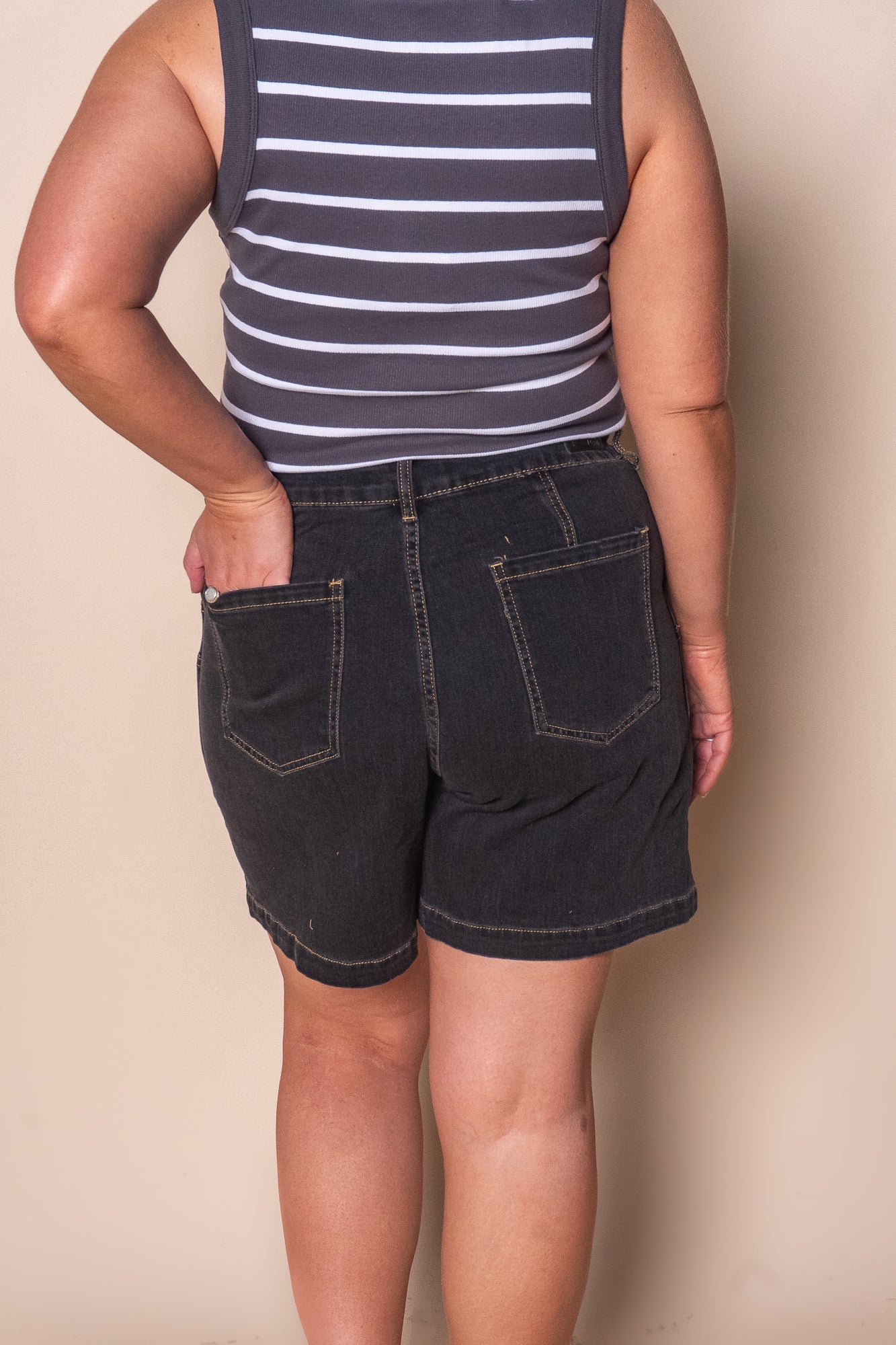 Balmy Denim Shorts in Washed Black - Foxwood