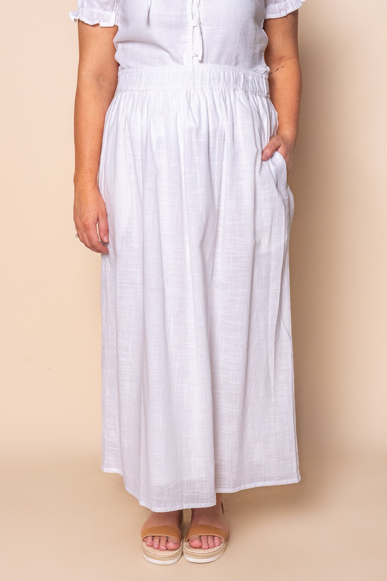 Tiana Skirt in White - Foxwood