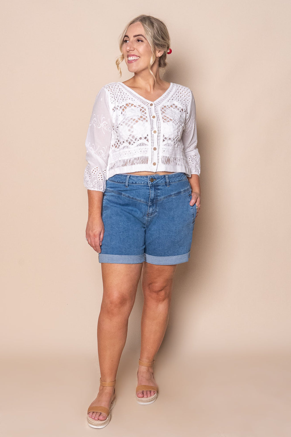 Devi Shorts in Mid Blue - Foxwood