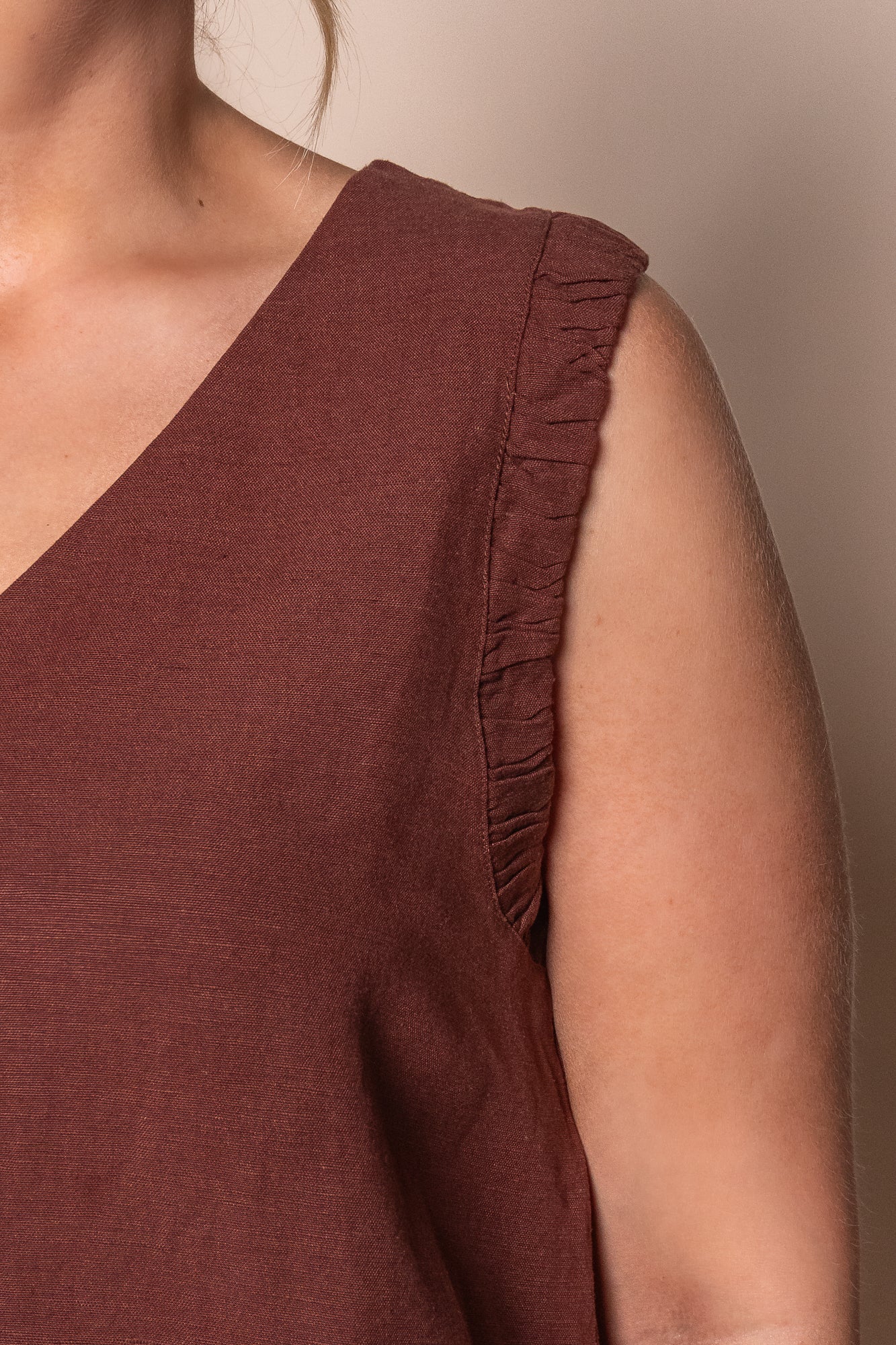 Bermuda Top in Chocolate - Foxwood