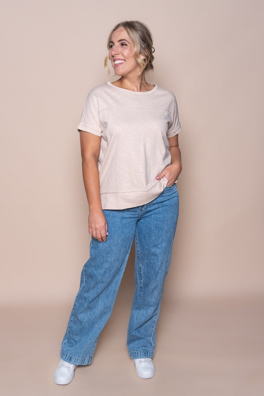 Allison Tee in Oat - Foxwood