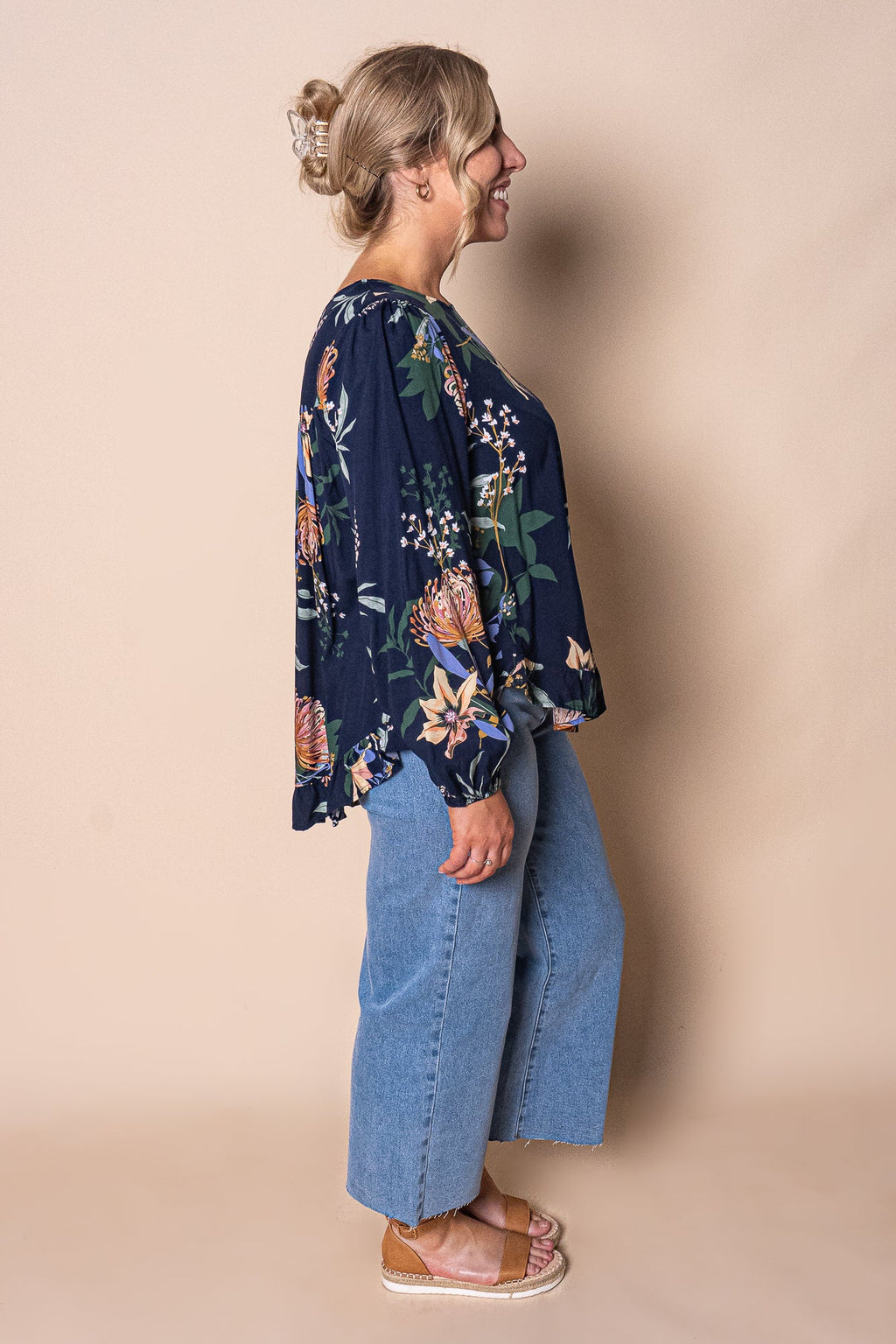 Vasilia Floral Top in Navy