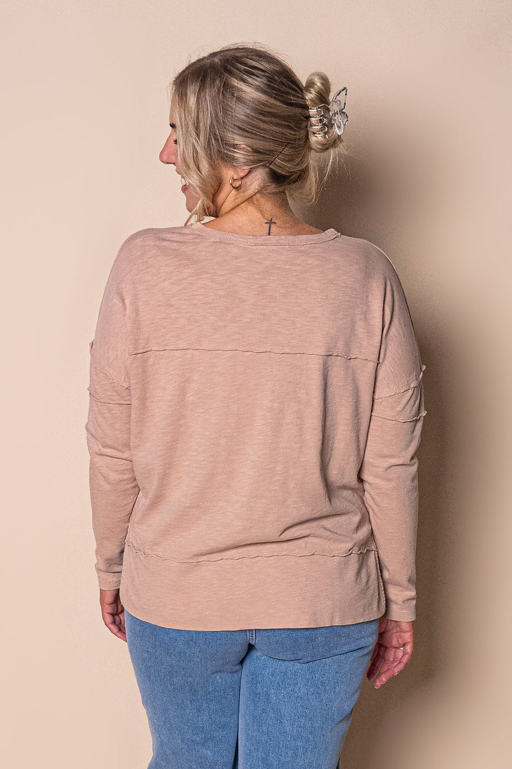Jayne Throw On Top in Oat - Foxwood