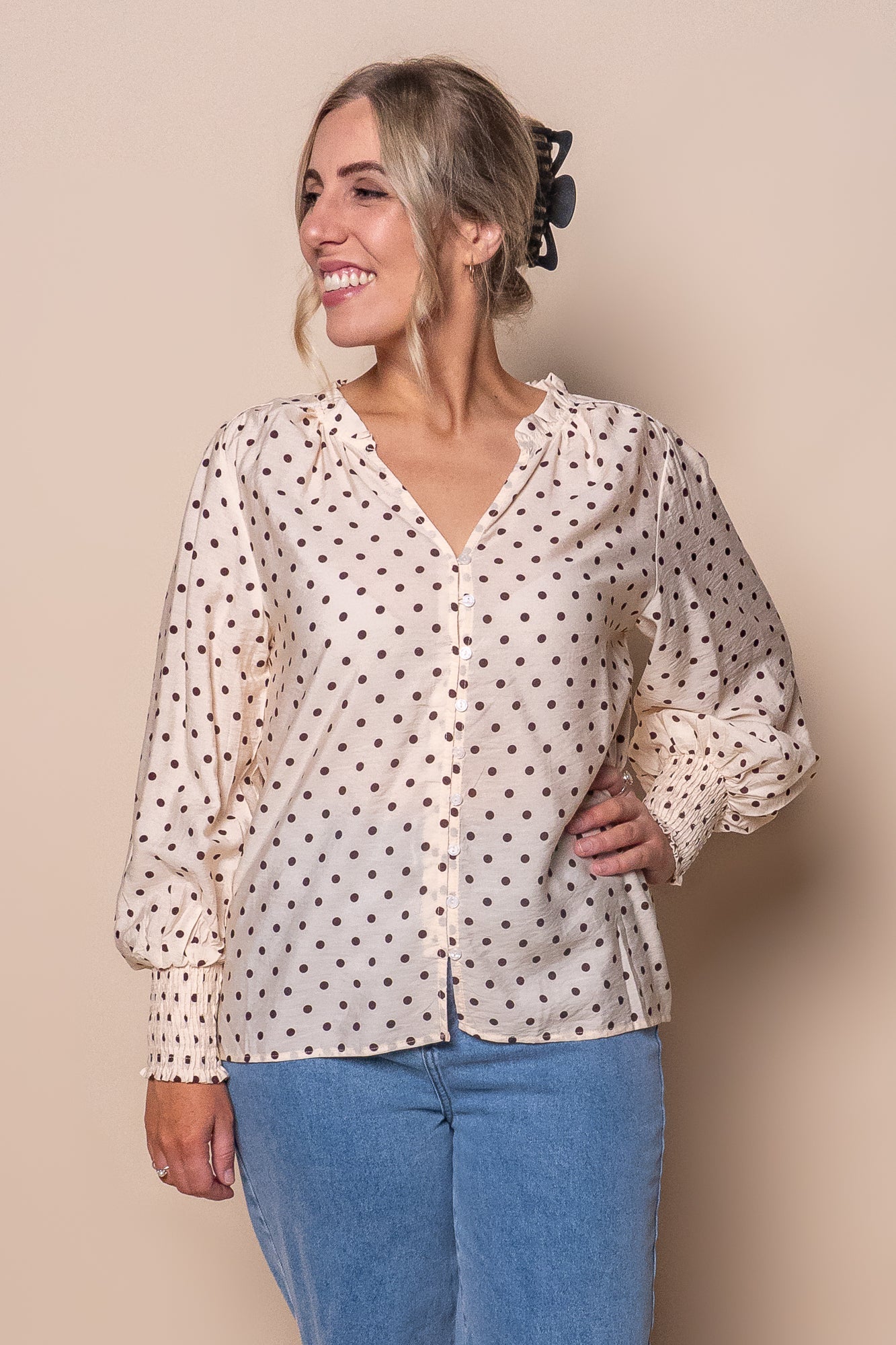 Nessa Spotted Top in Coffee Cream