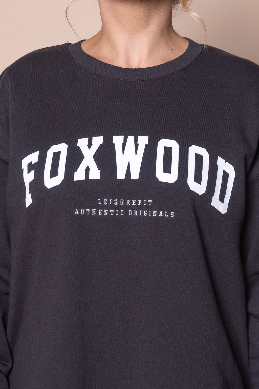 Interval Crew in Dark Grey/White - Foxwood