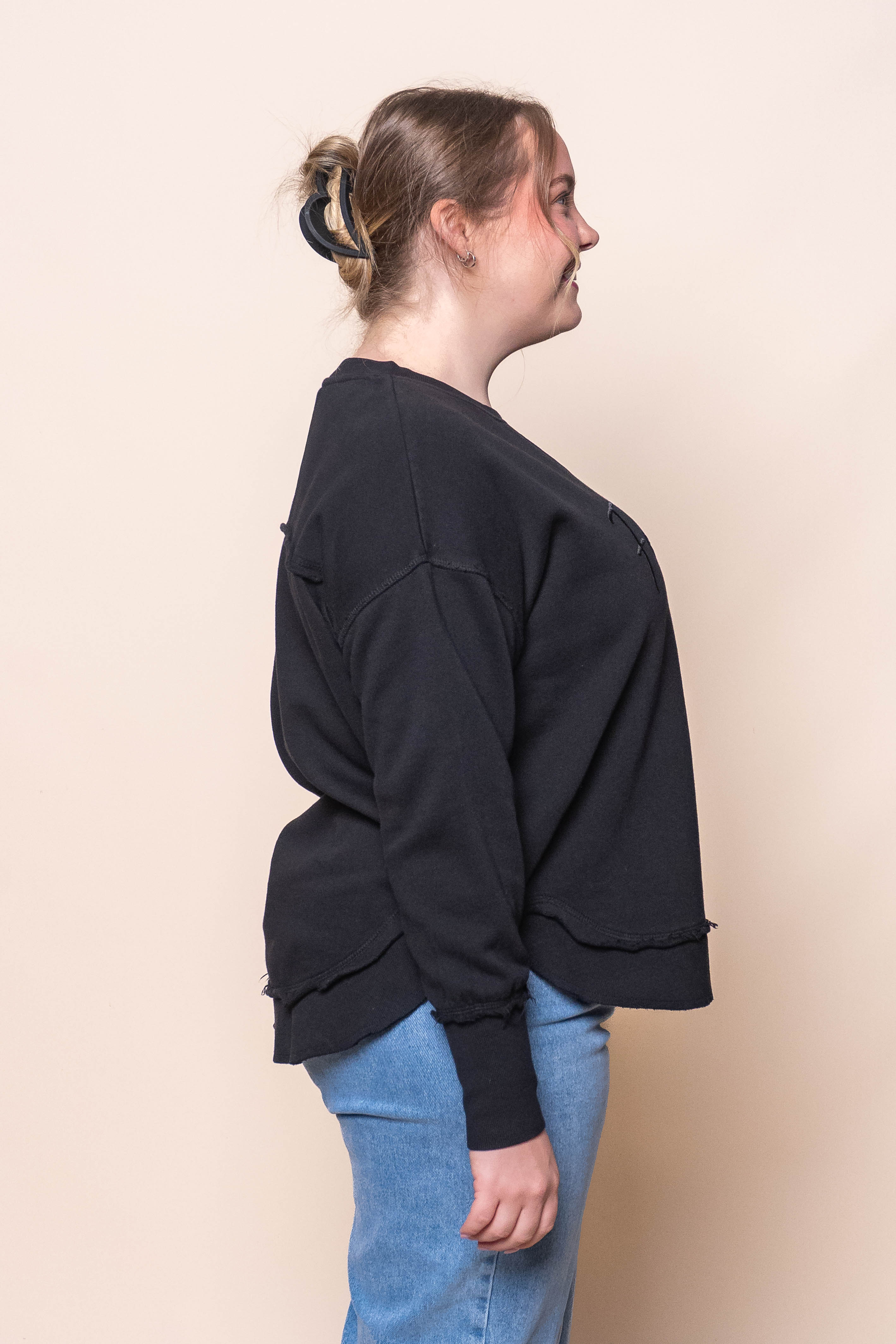 Signature Crew in Washed Black - Foxwood