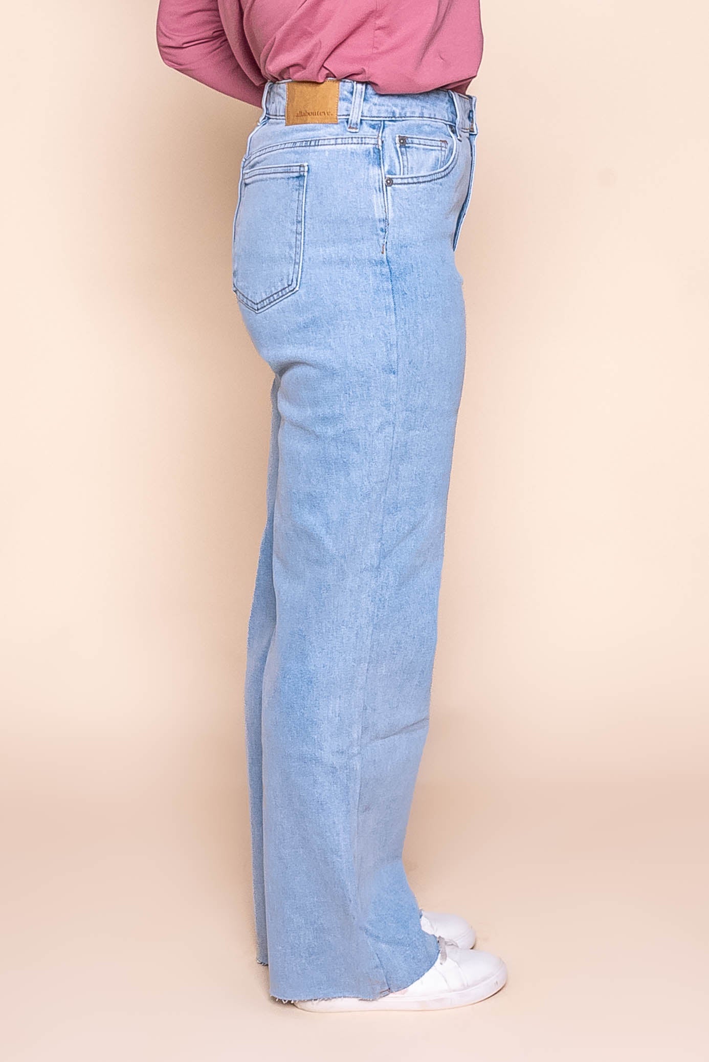 Skye Comfort Jeans in Blue - All About Eve