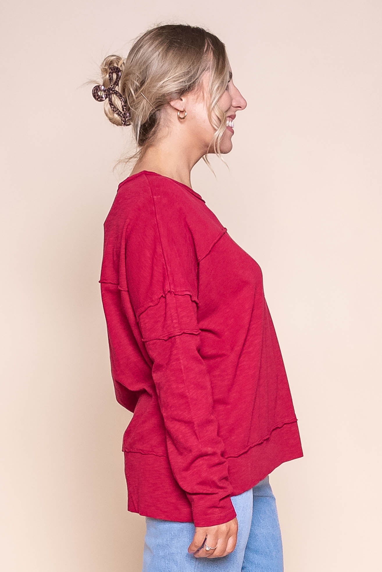Jayne Throw On Top in Rhubarb Red - Foxwood