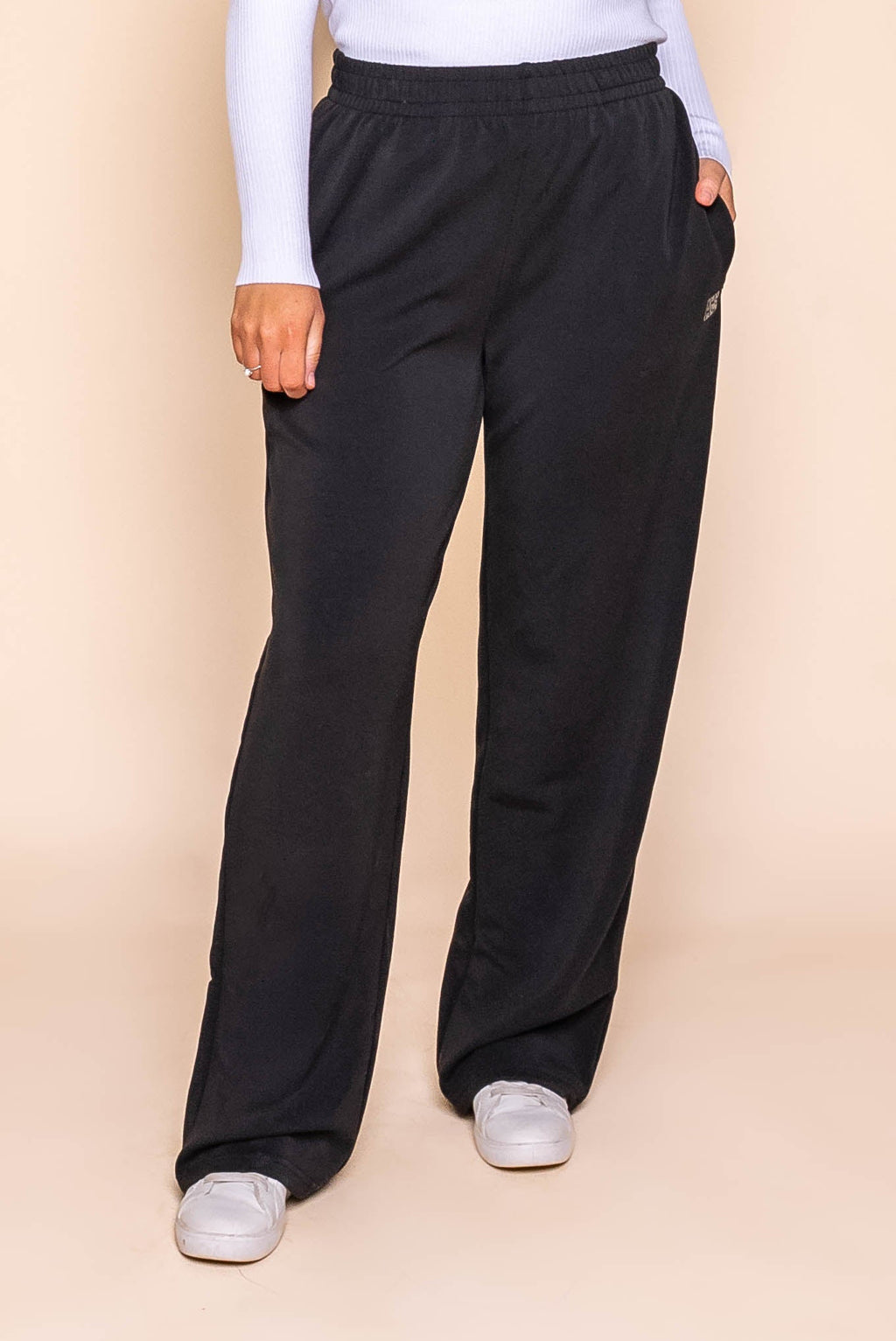 Luxe Active Pants in Black - All About Eve
