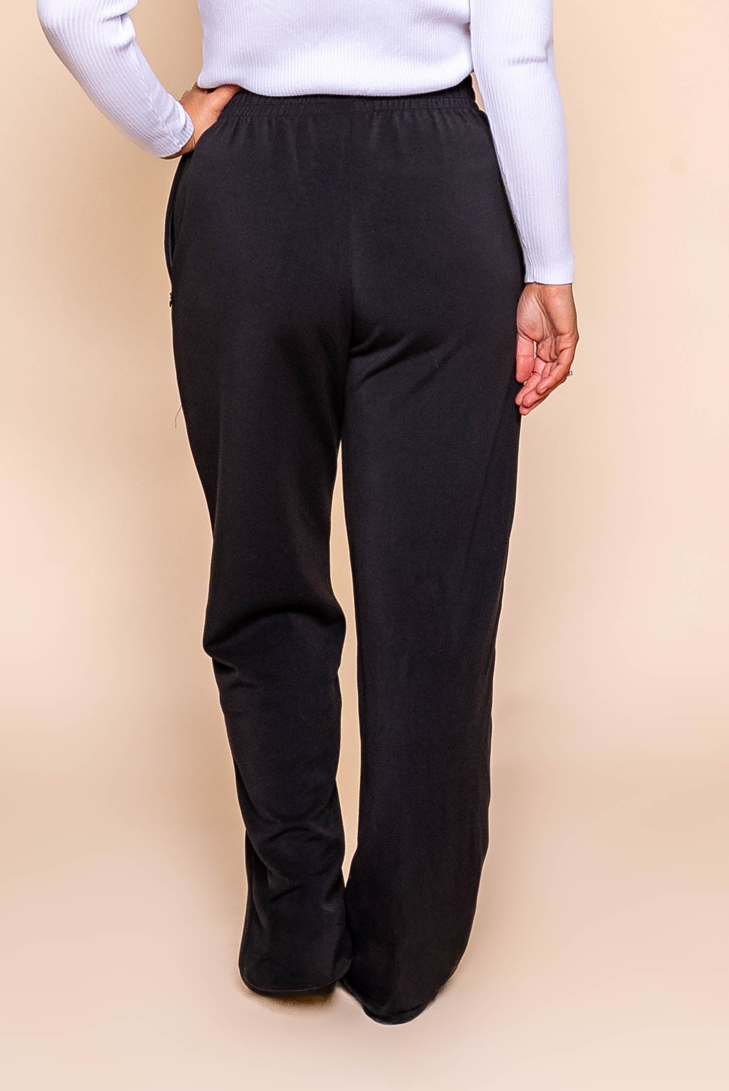Luxe Active Pants in Black - All About Eve