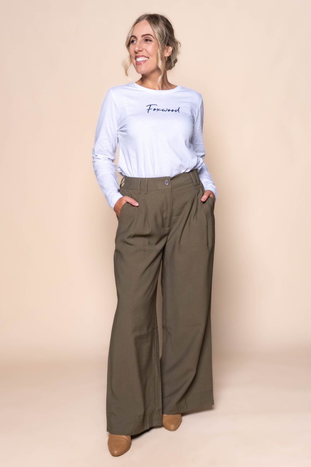 Maisie Pants in Khaki