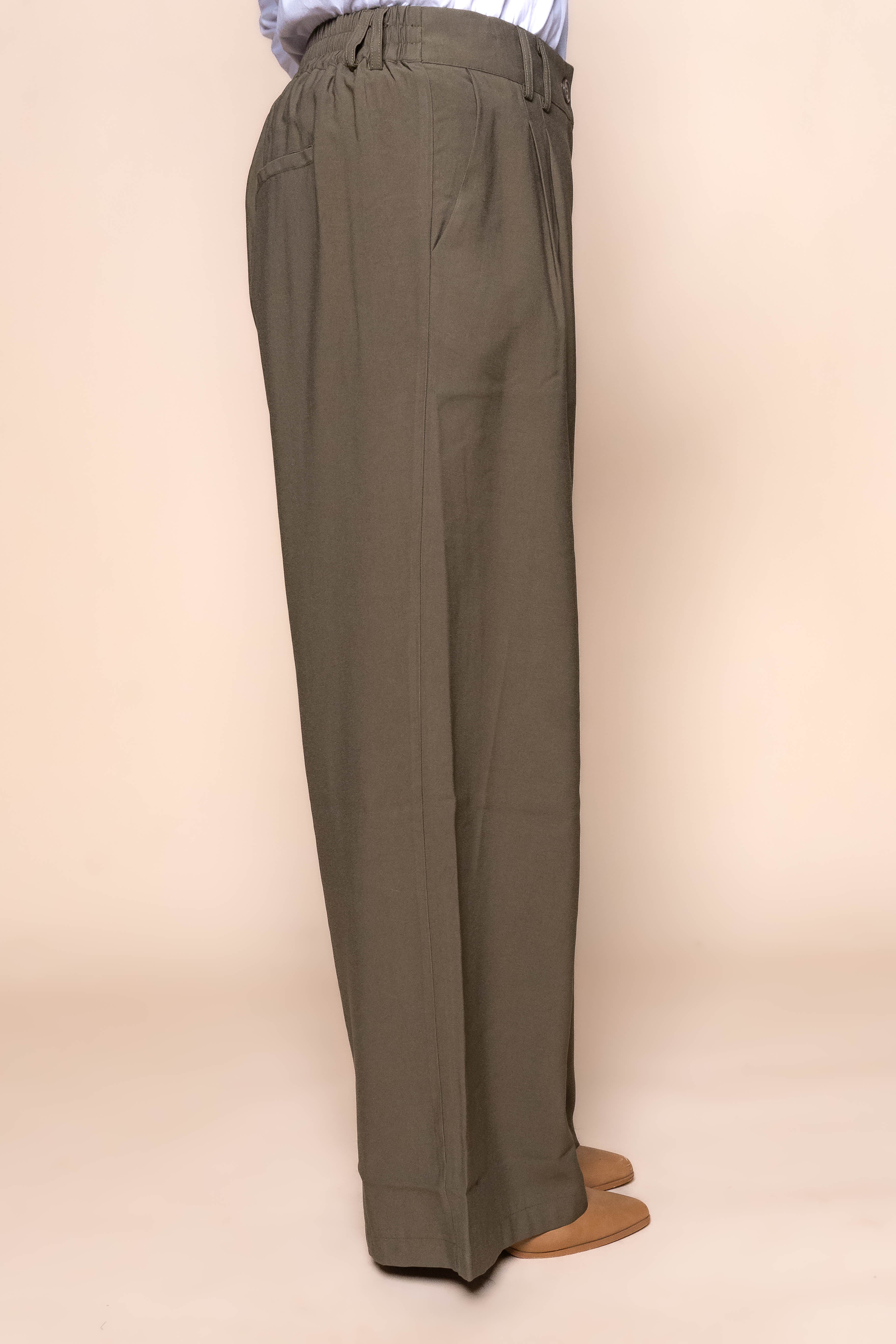 Maisie Pants in Khaki