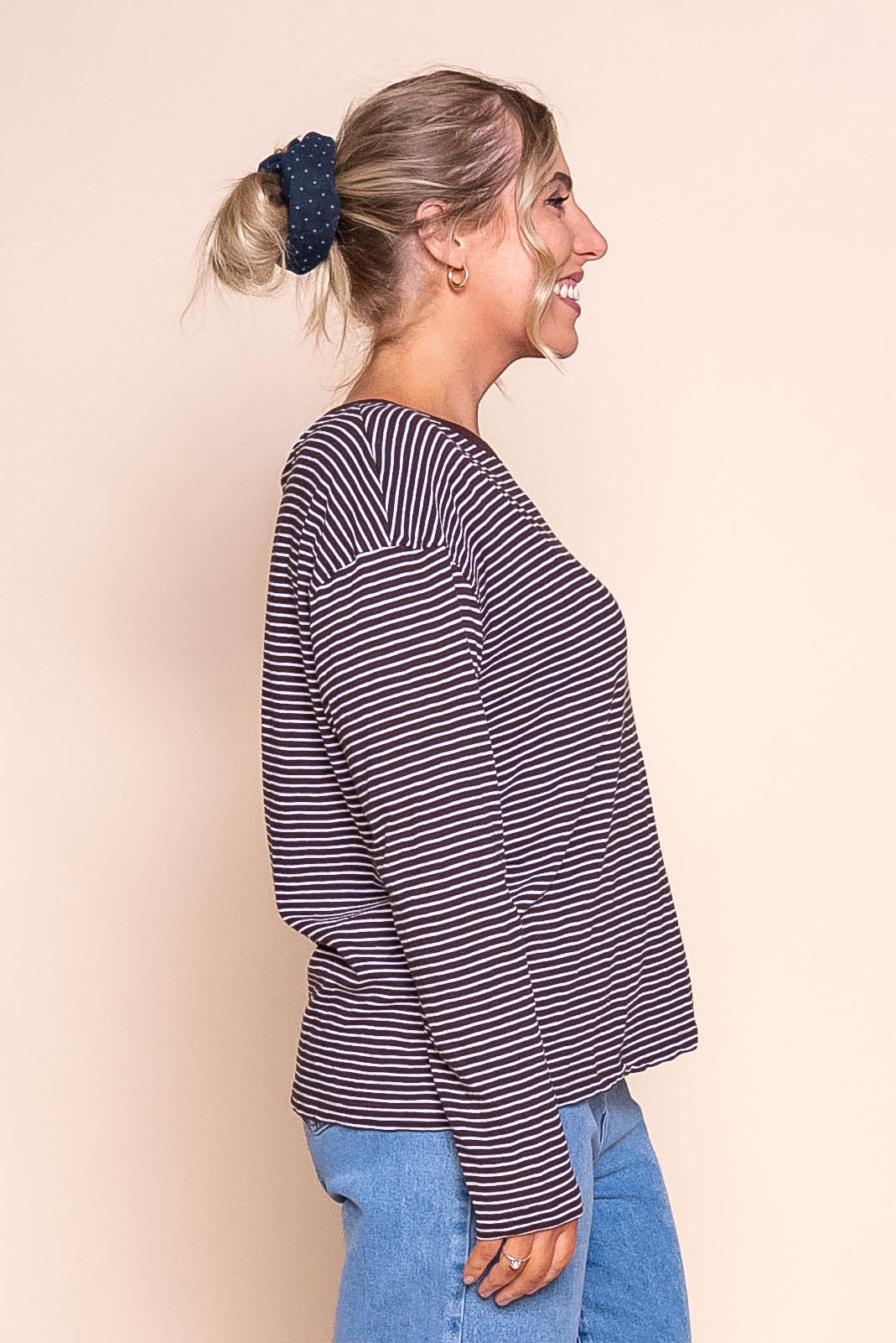Hutch L/S Tee in Coffee/White Stripe - Foxwood