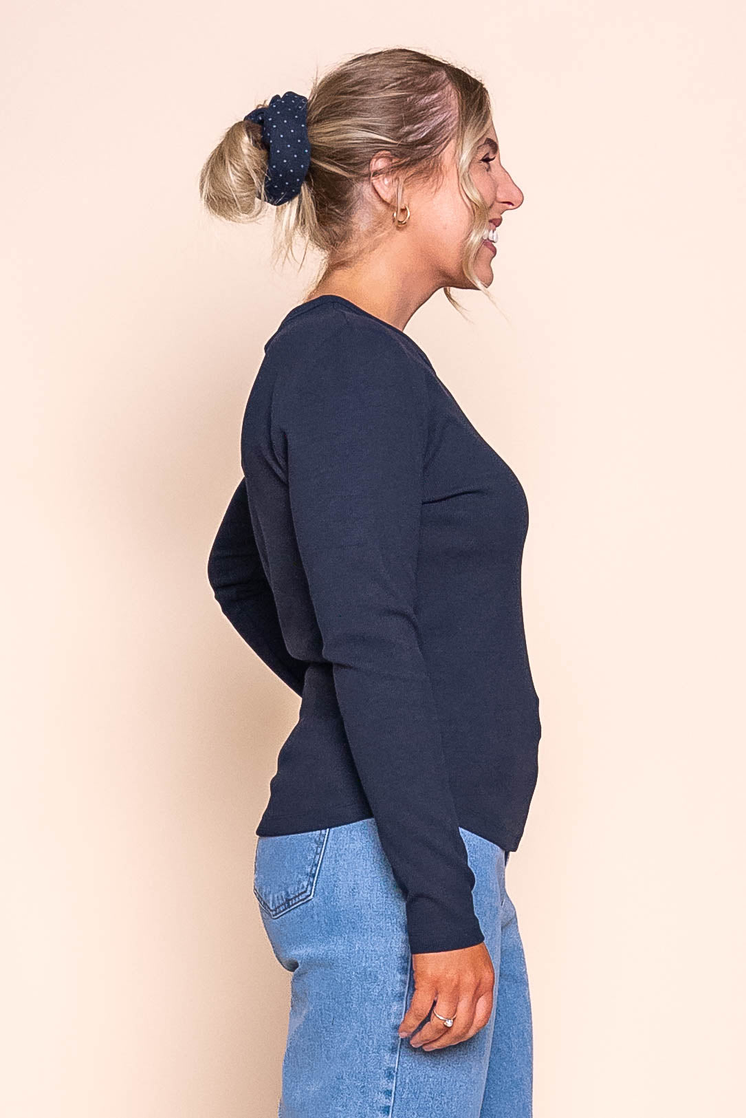Scoop L/S Rib Tee in Navy - Foxwood
