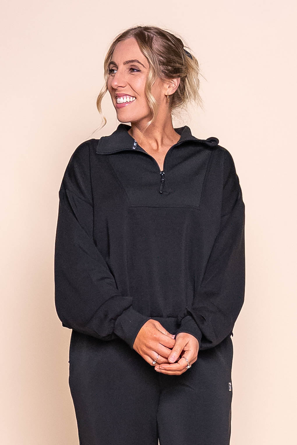Luxe Active 1/4 Zip Crew in Black - All About Eve
