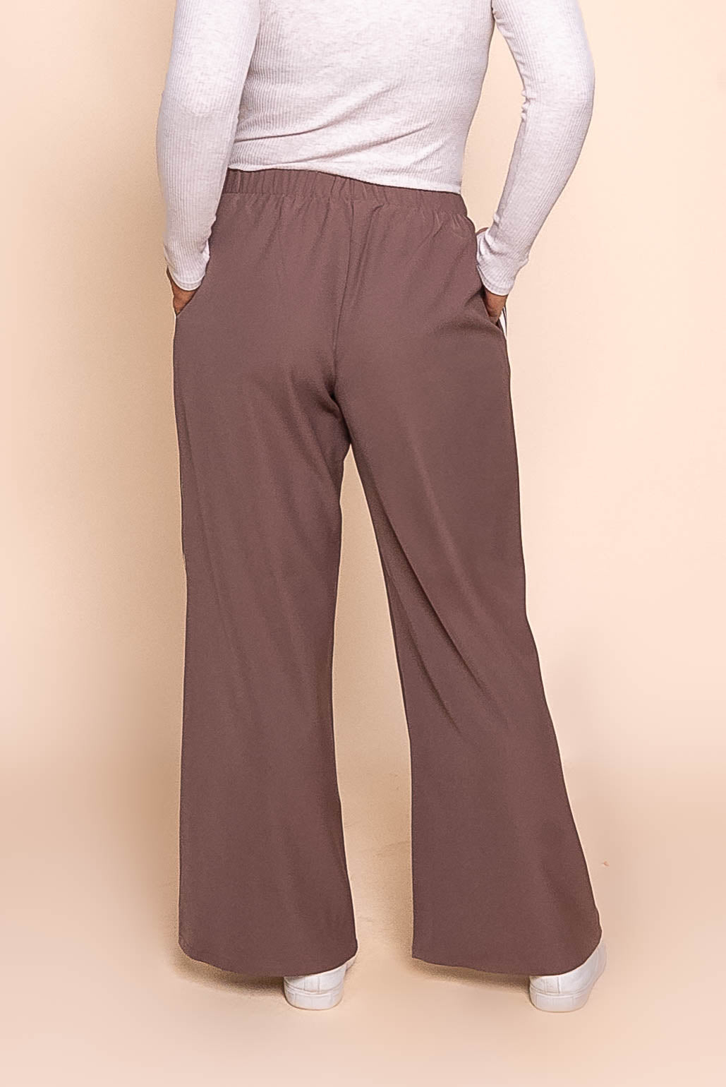 Lina Pants in Coffee - All About Eve