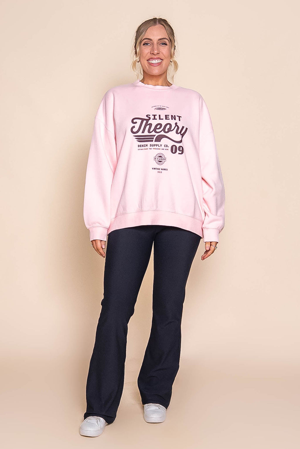 Emblem Crew in Pink - Silent Theory