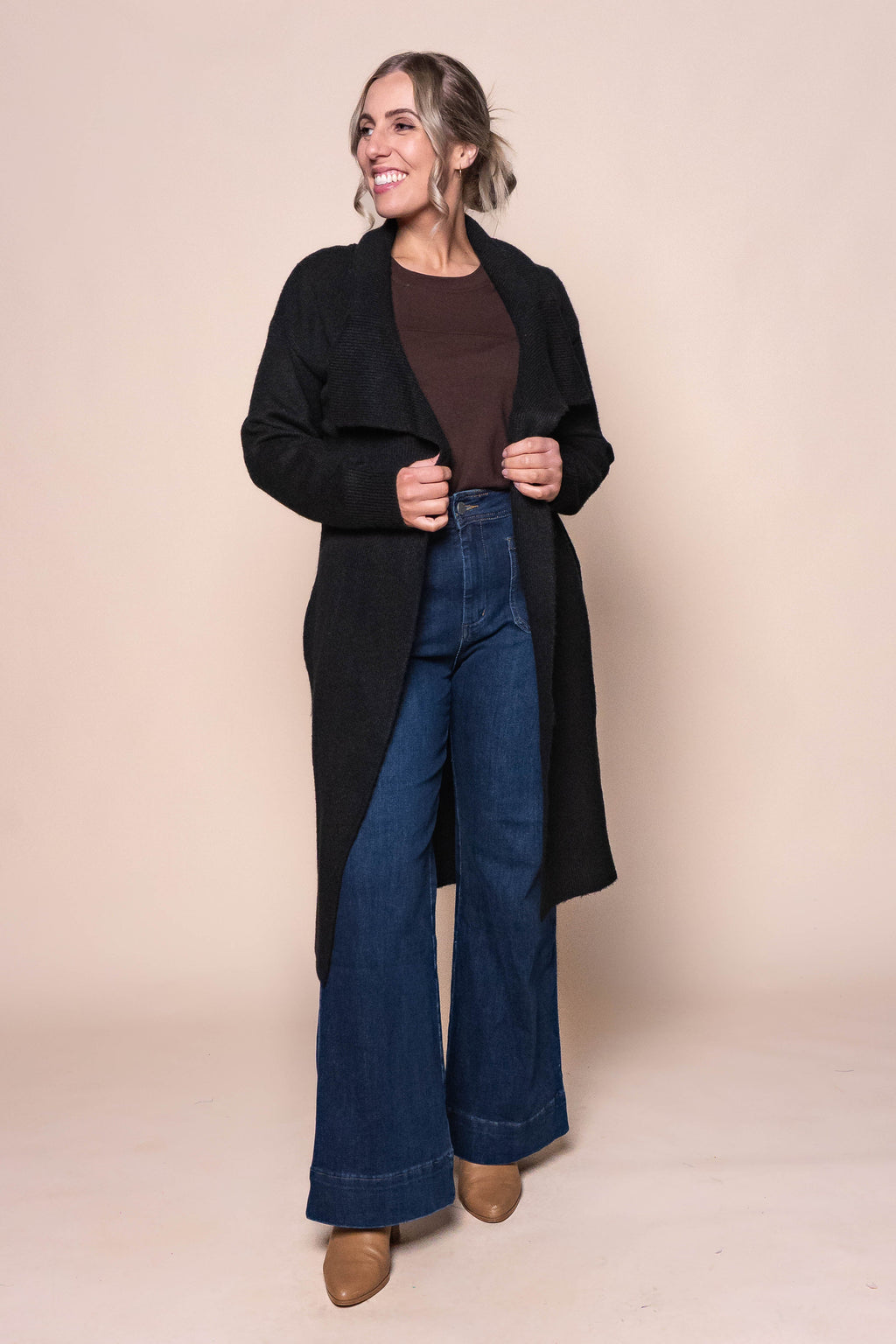 Pepper Knit Cardigan in Black