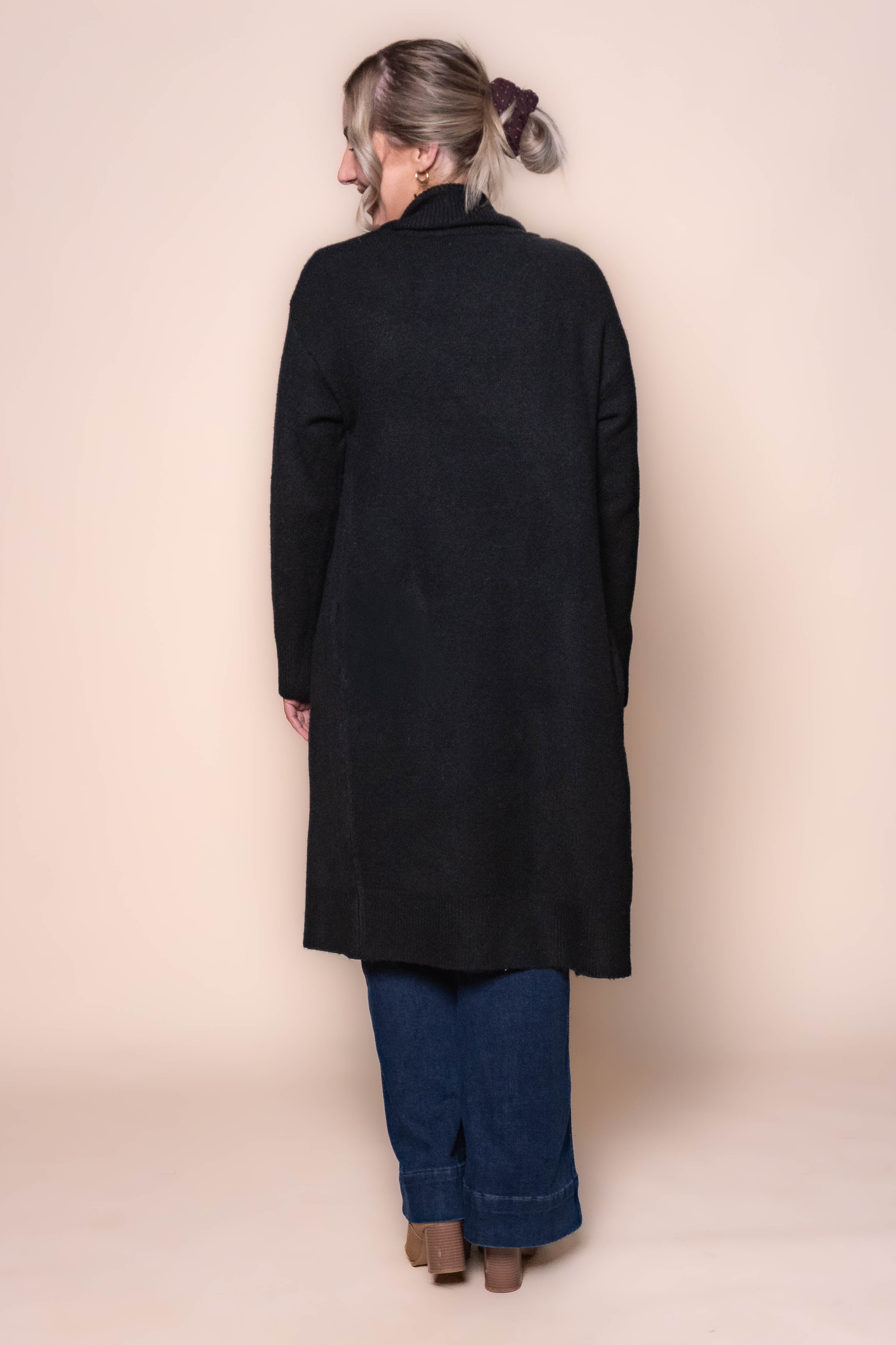 Pepper Knit Cardigan in Black