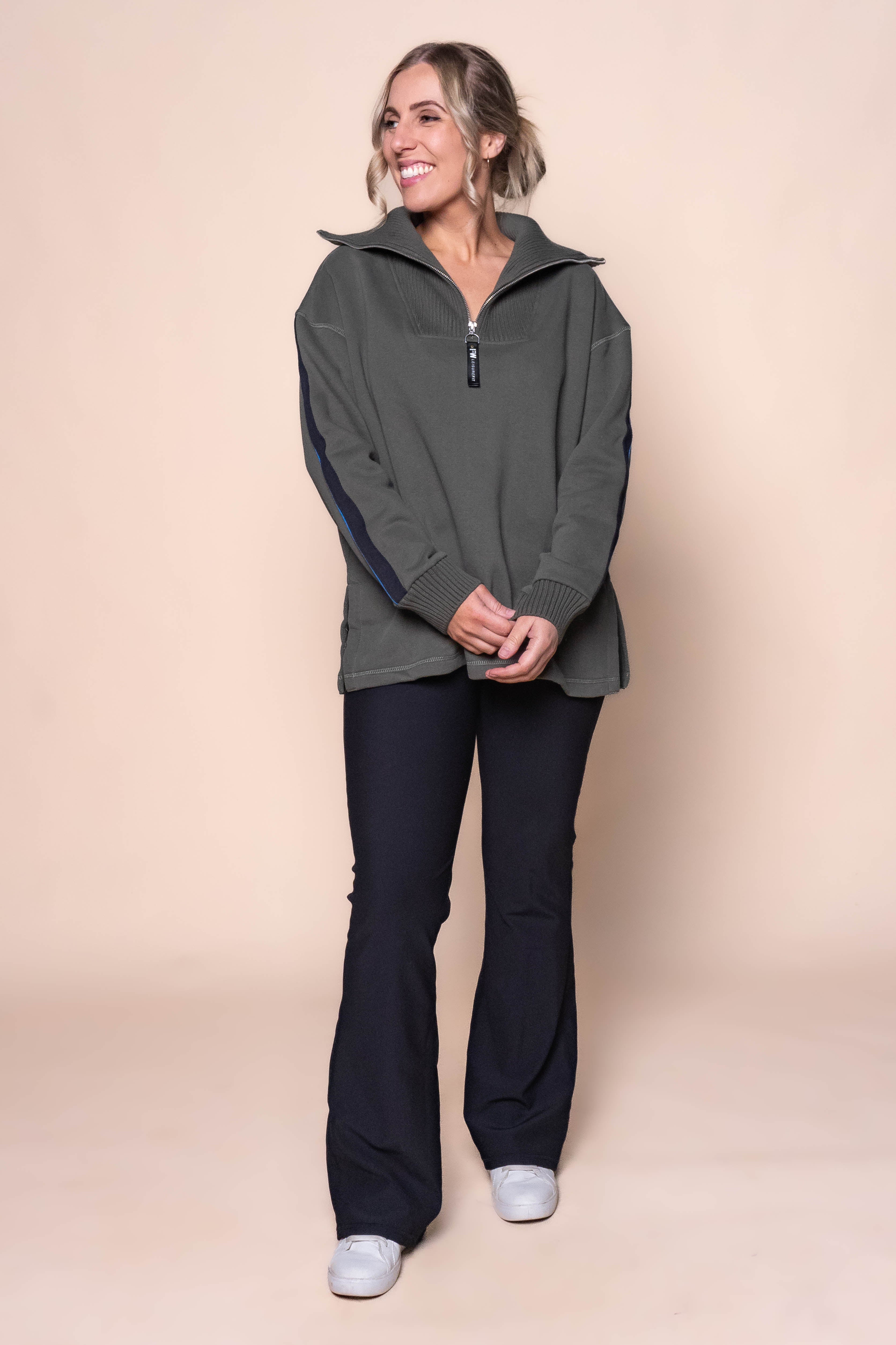 Knit Collar Crew in Khaki - Foxwood