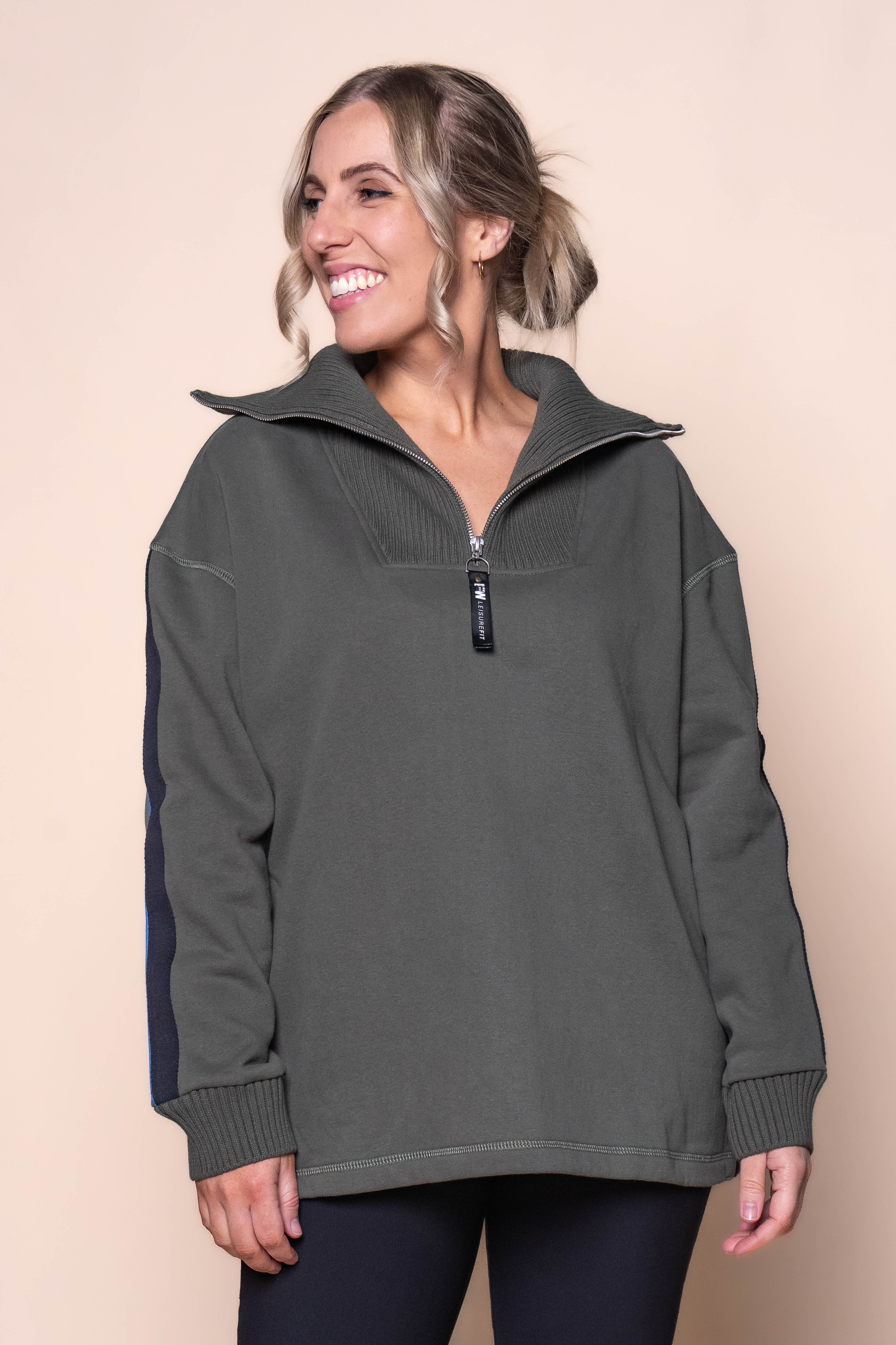 Knit Collar Crew in Khaki - Foxwood