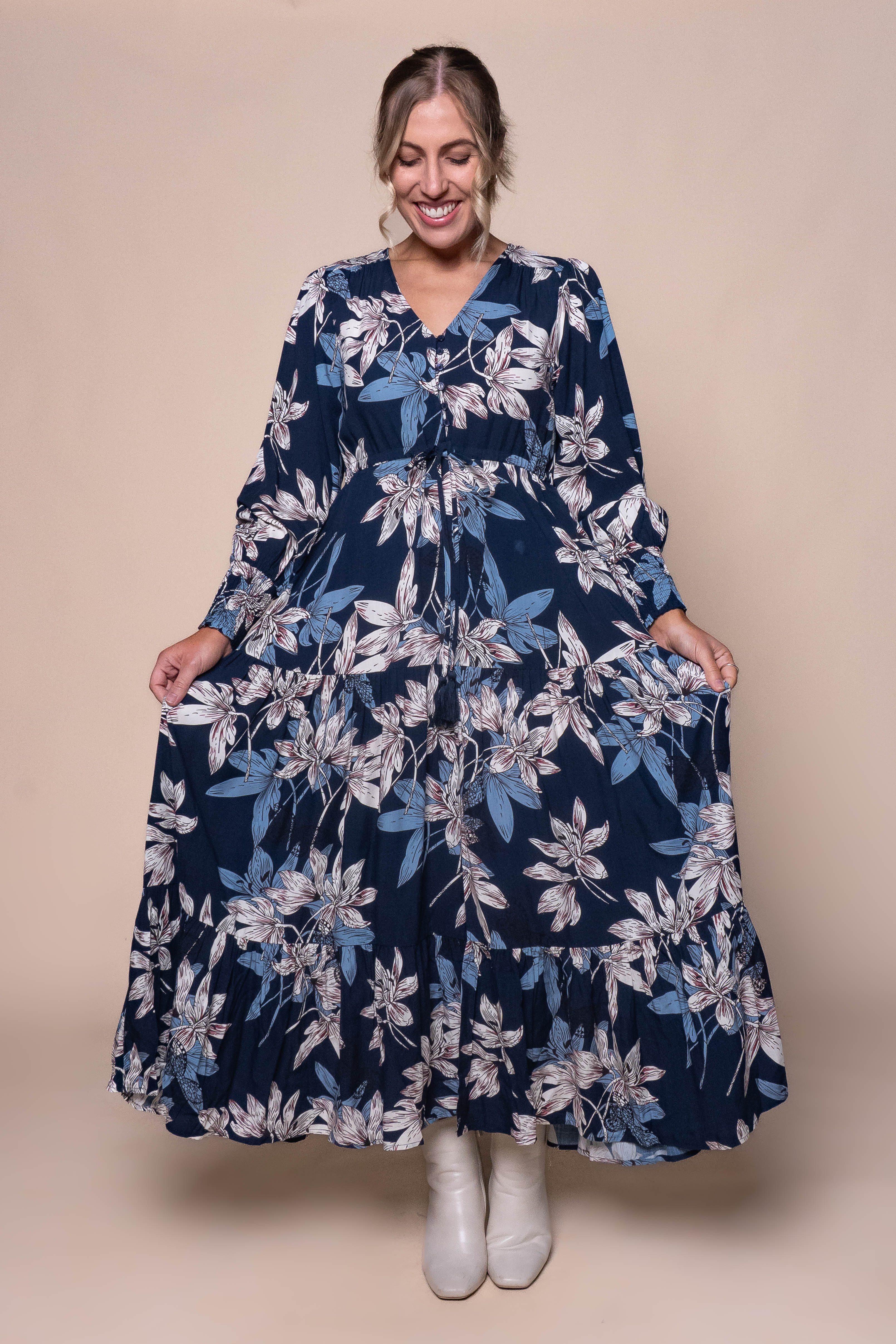 Charlotte Maxi Dress in Navy