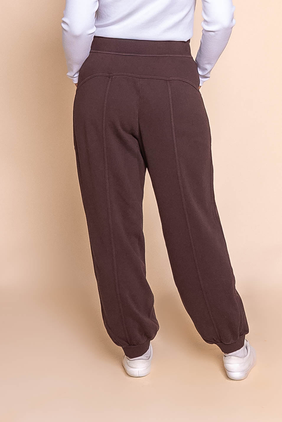 Leo Trackpants in Coffee - Foxwood