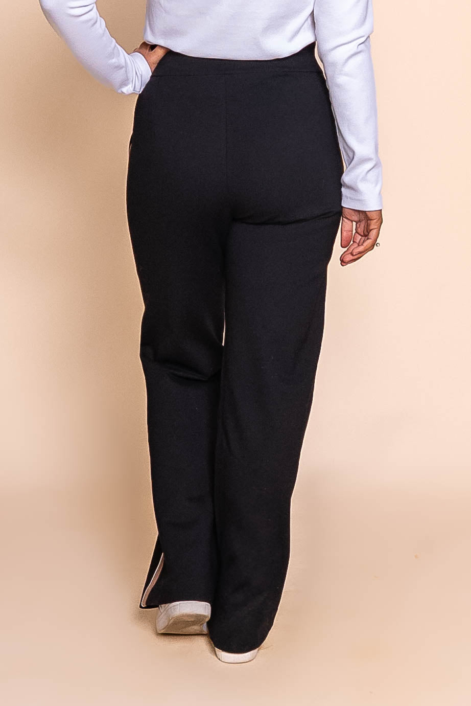 London Pants in Black - Foxwood