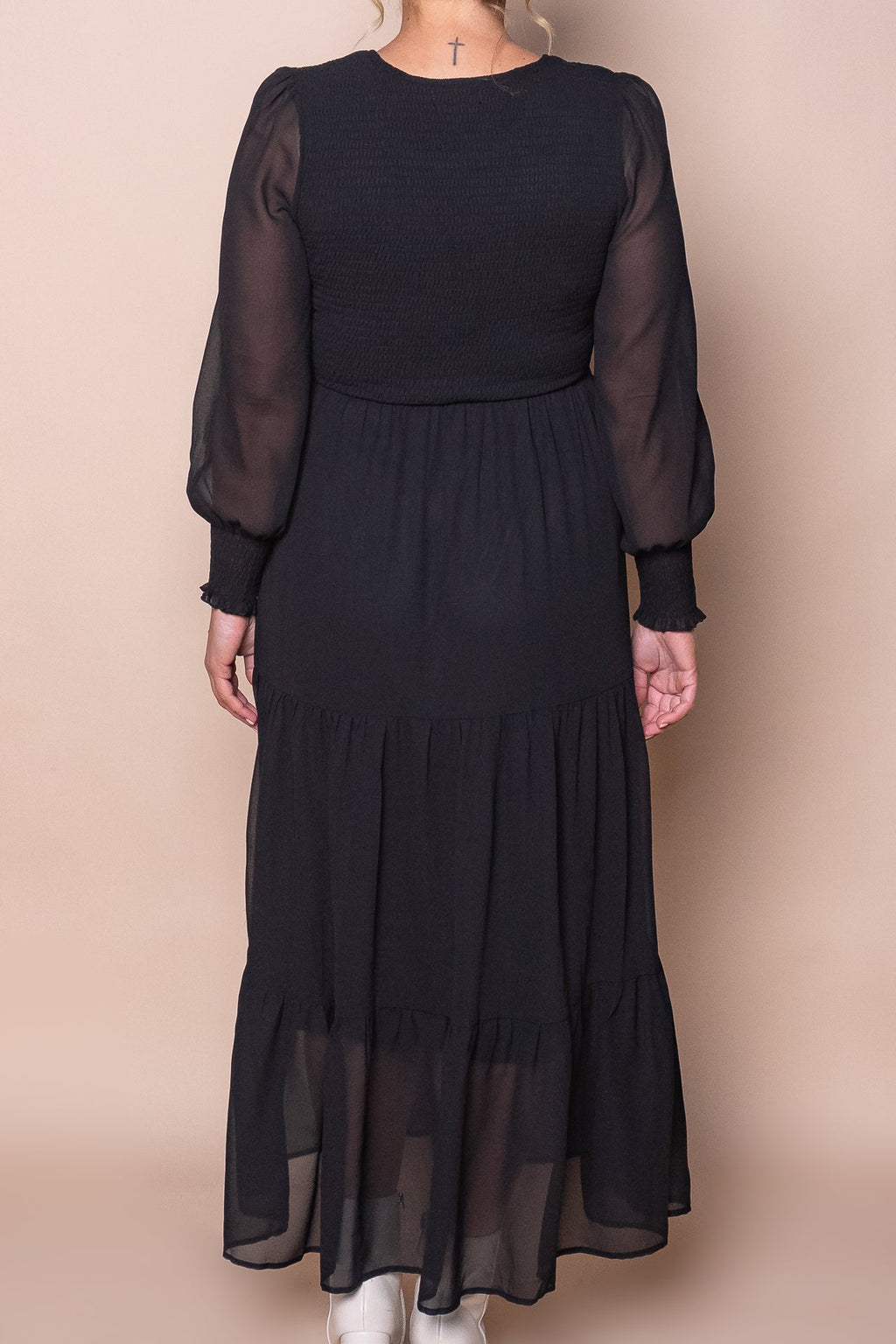 Winena Maxi Dress in Black
