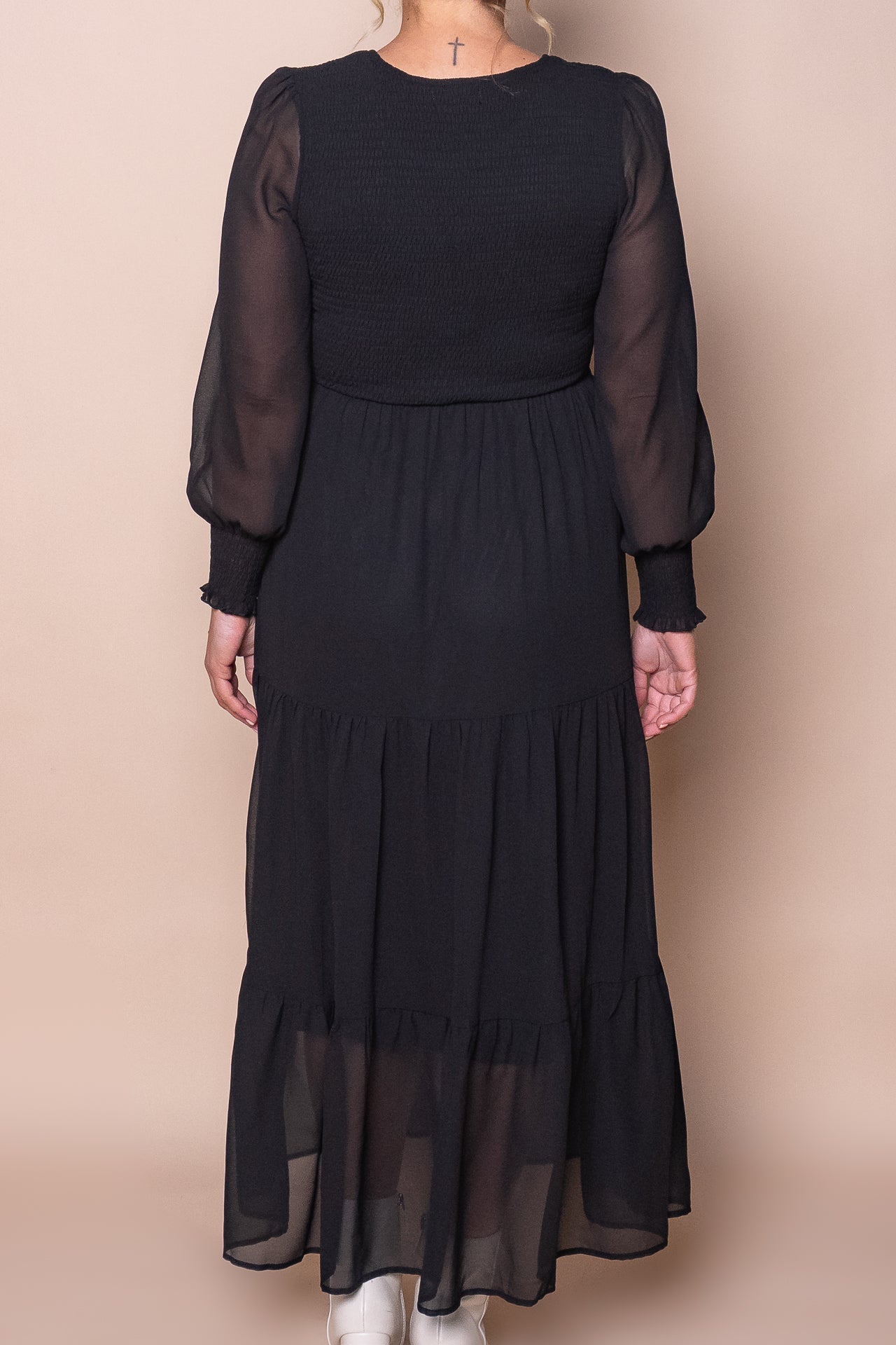 Winena Maxi Dress in Black