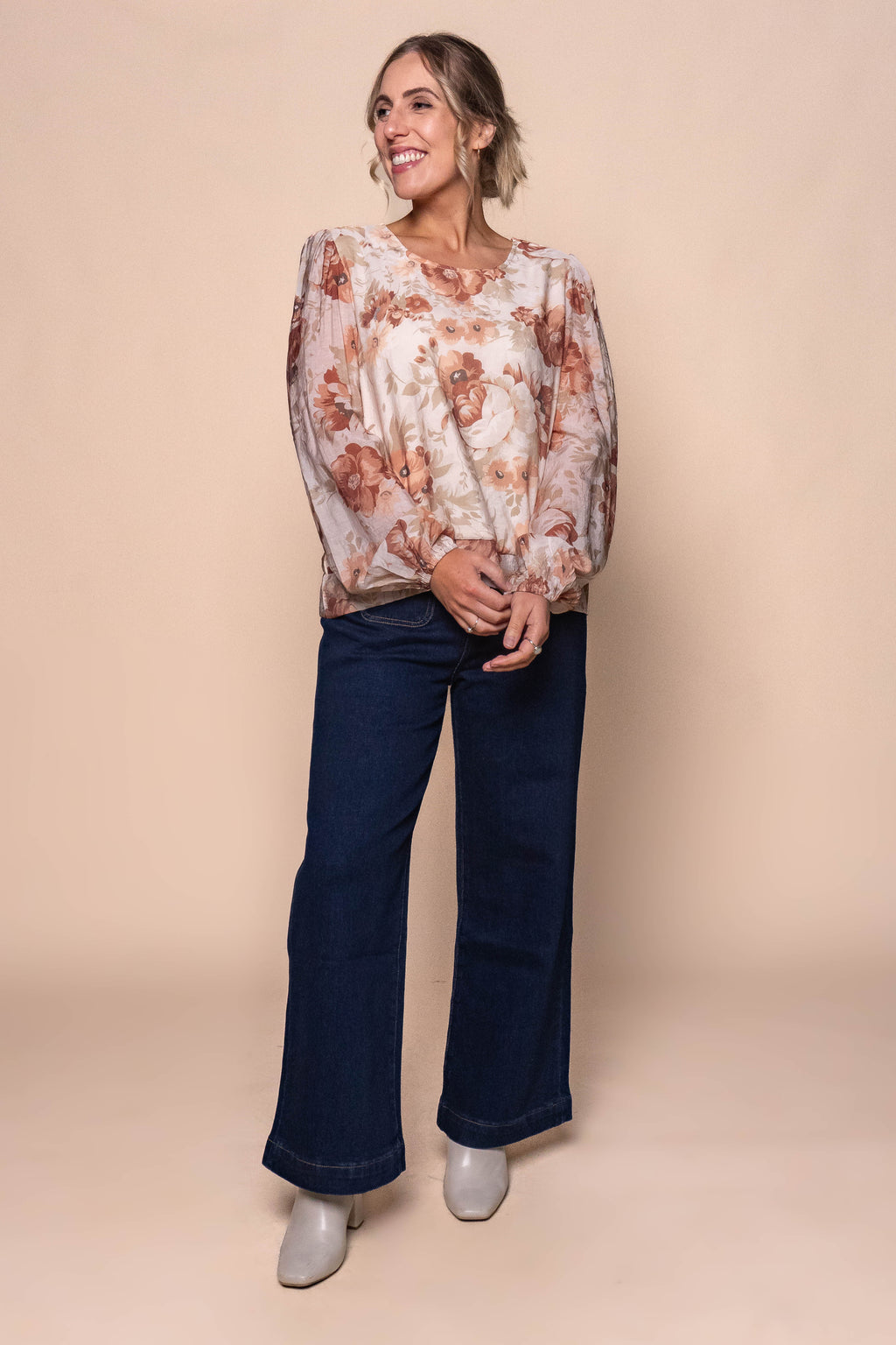 Darcy Floral Top in Cream