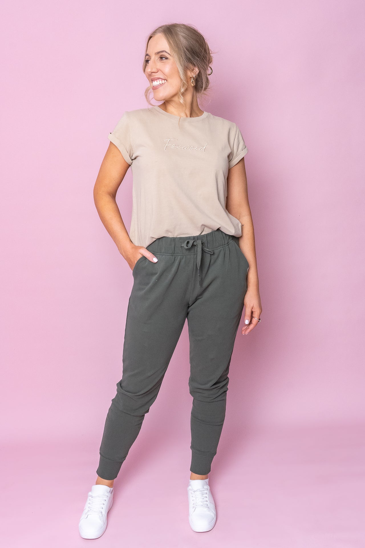 Lazy Days Joggers in Khaki - Foxwood
