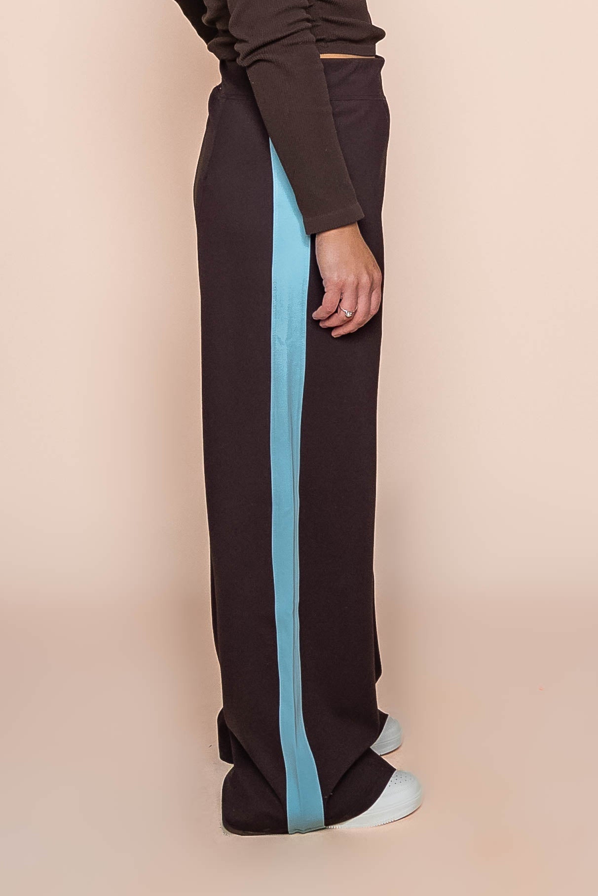 Juno Pants in Coffee - Foxwood