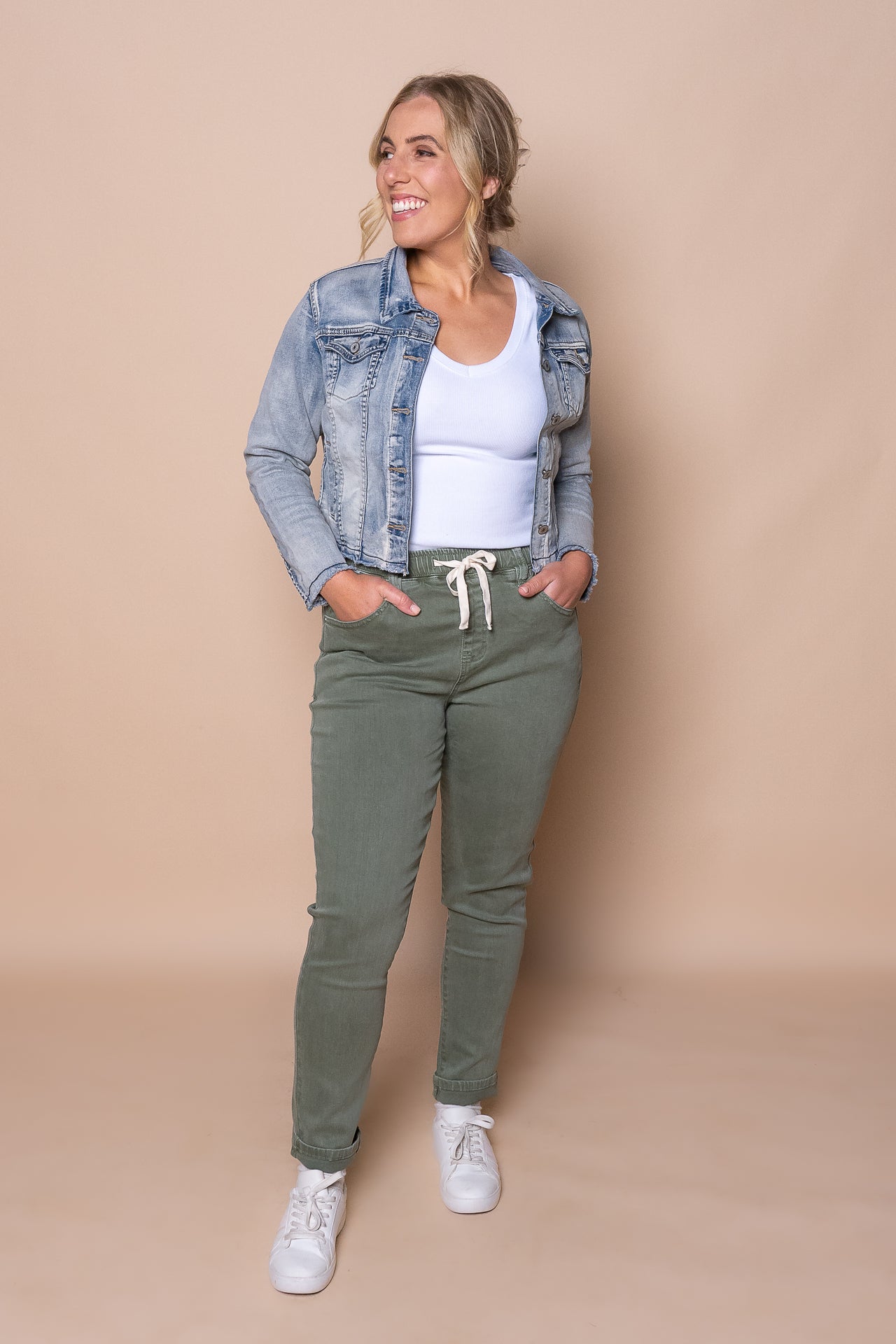 Juliette Joggers in Khaki - Foxwood