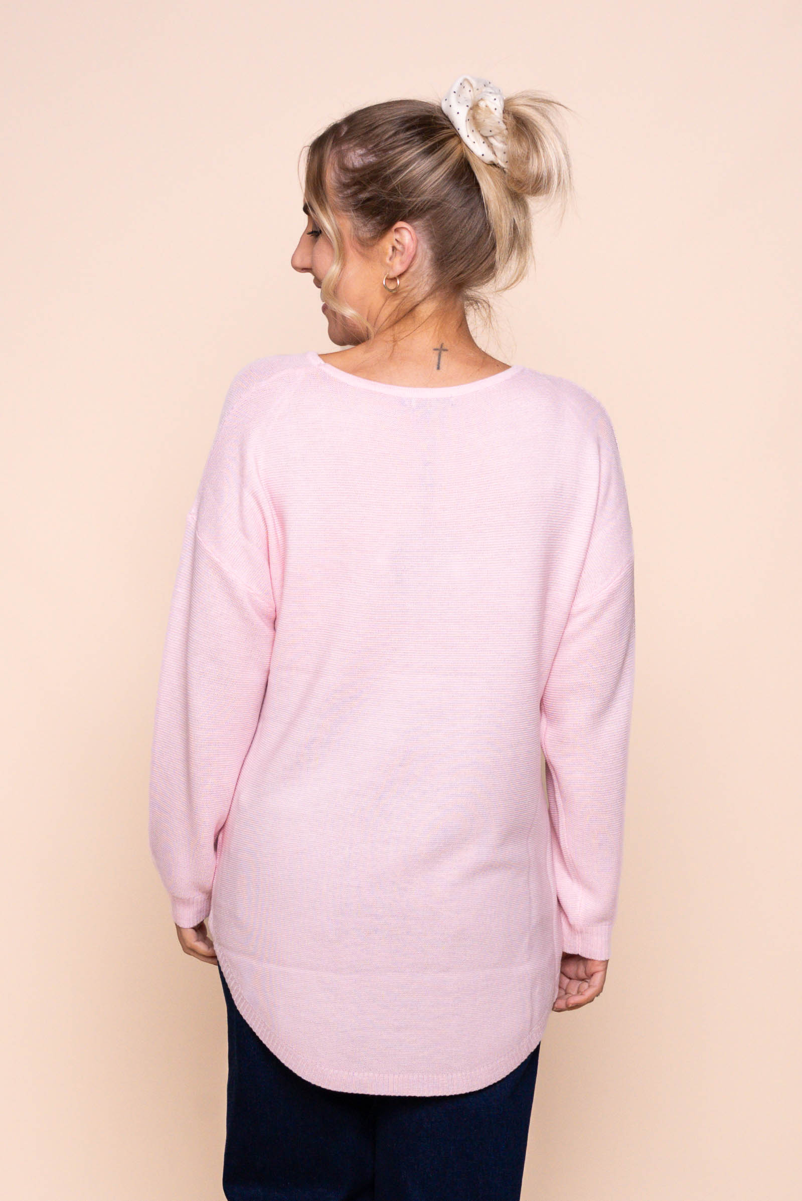 Tilly Lightweight Knit Jumper in Crystal Pink