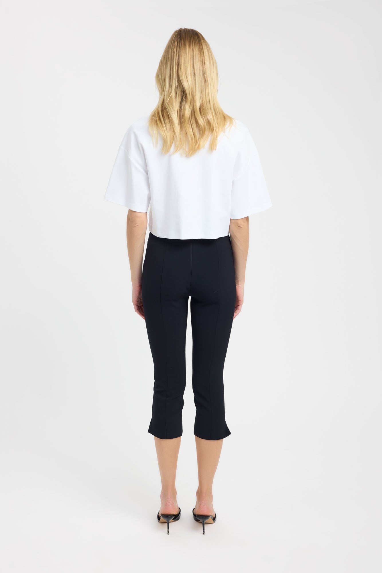Halo Cropped Tee