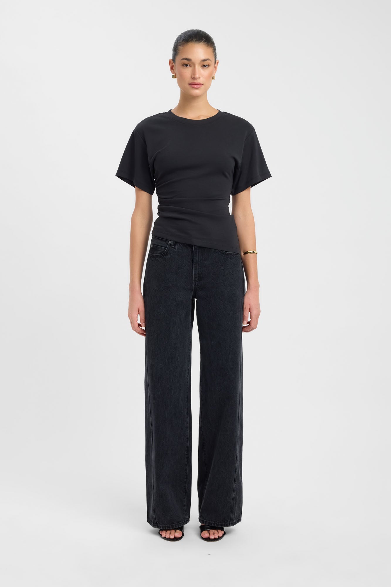 Nova Tee