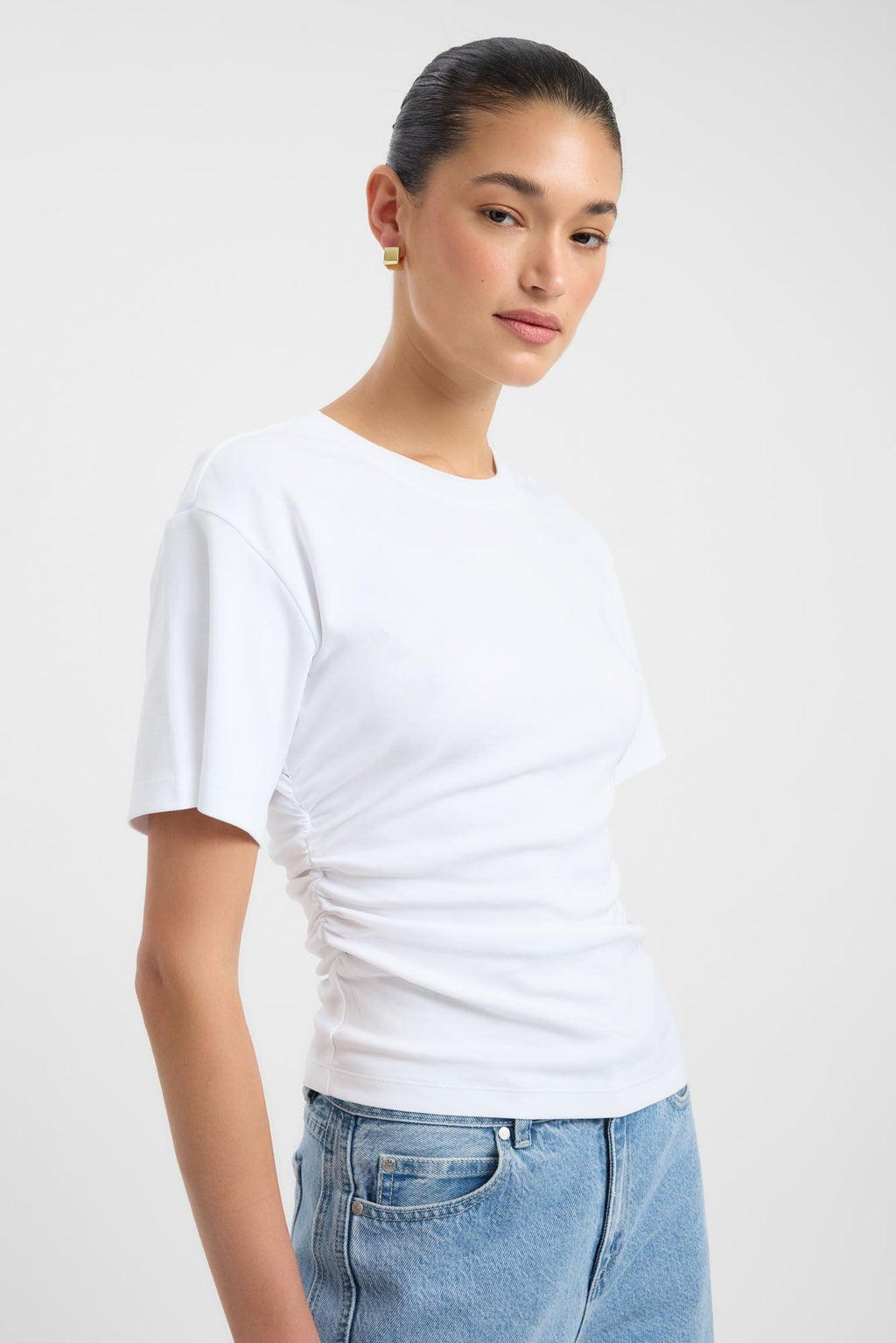 Nova Tee