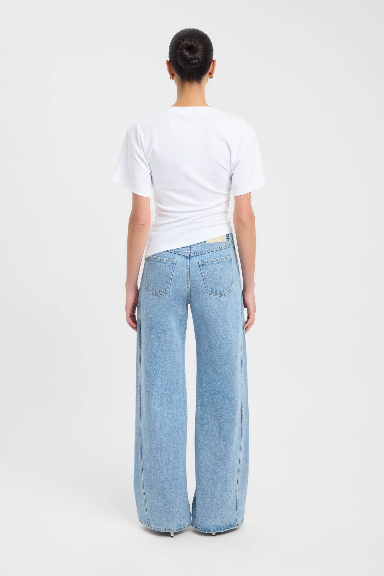 Nova Tee
