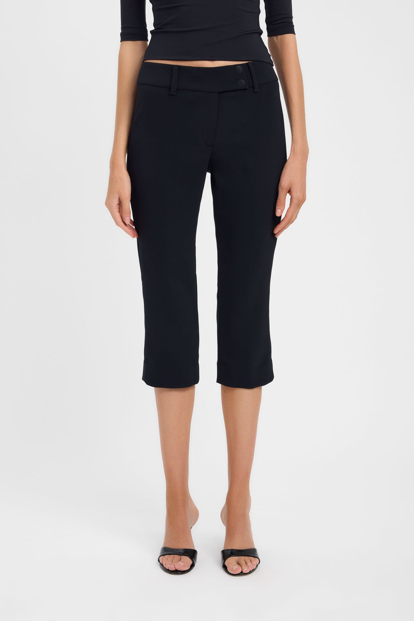 Alto Tab Capri Pant