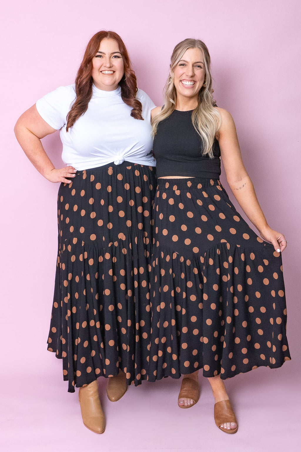 Toris Midi Skirt in Black